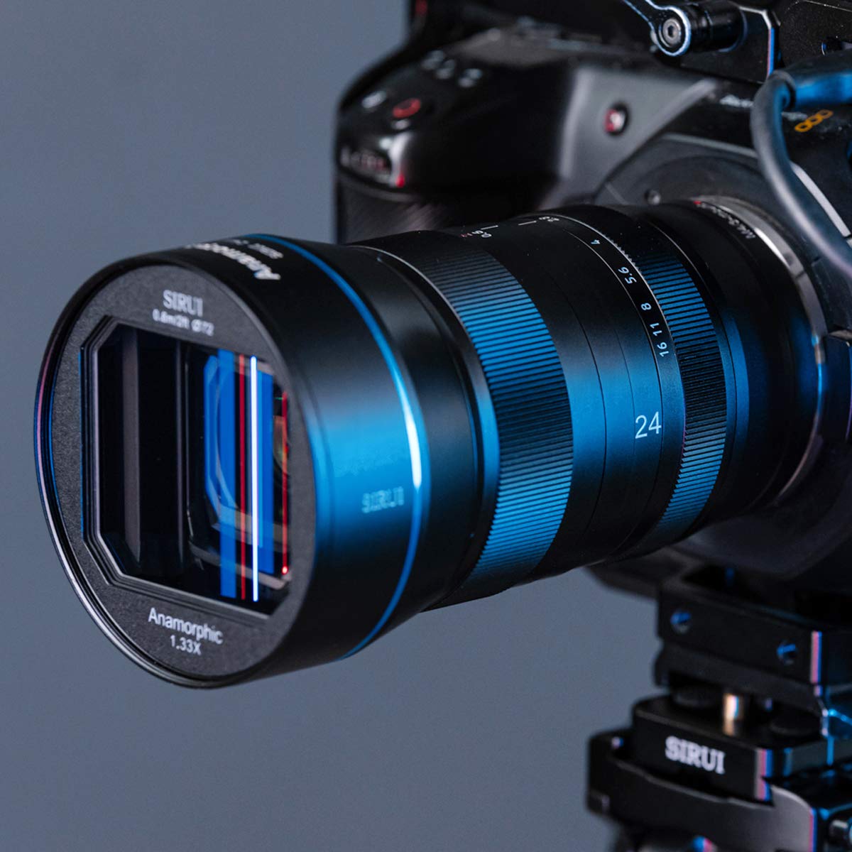 SIRUI 24mm Anamorphic Lens F2.8 1.33X APS-C Camera Lens for E Mount, Blue Flare