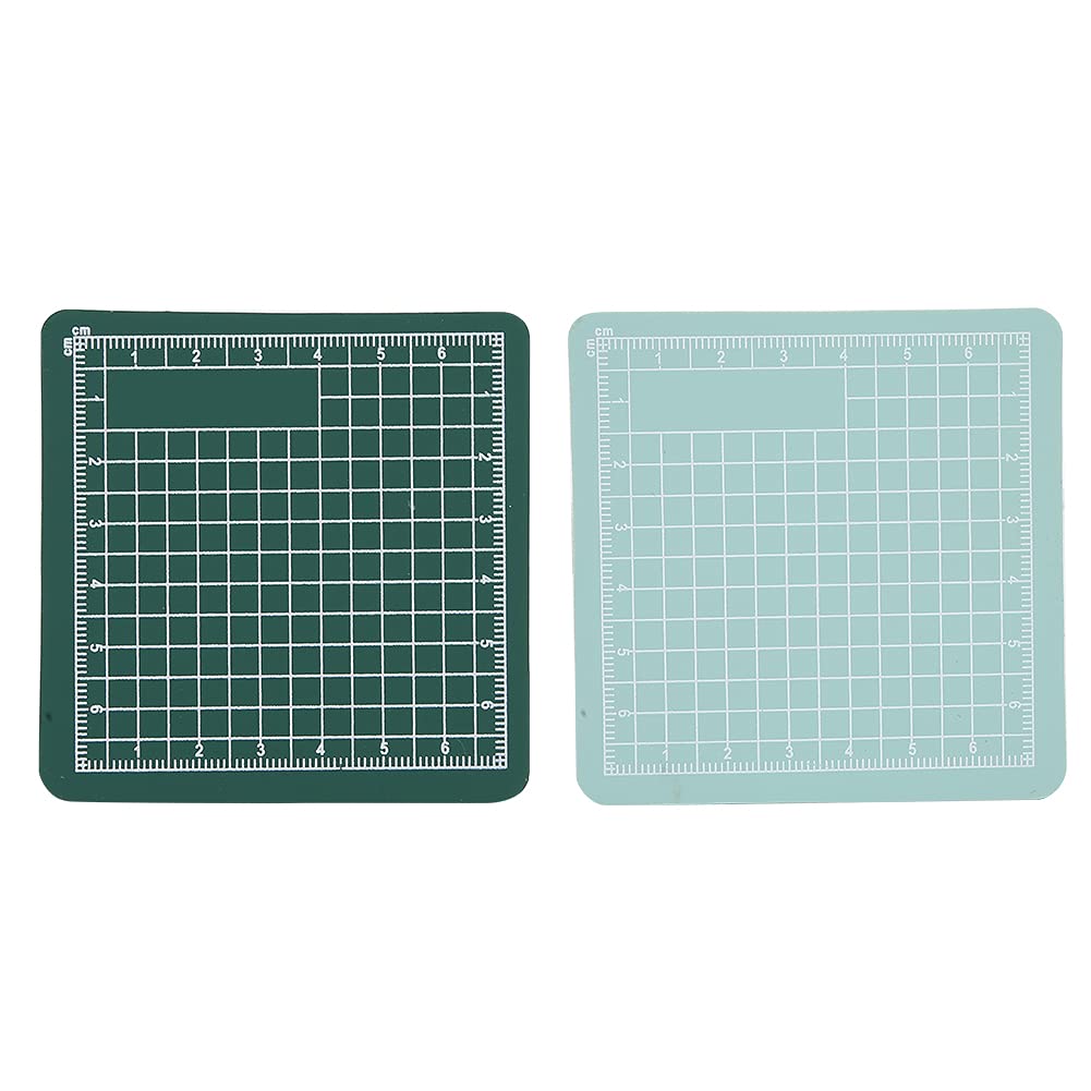 Mini Cutting Mat, Cutting Board 8x8 cm /3.15x3.15 Inches​ Non-Slip Cut Mat Board 2pcs DIY Desktop Protection for Crafts Sewing, Fabric