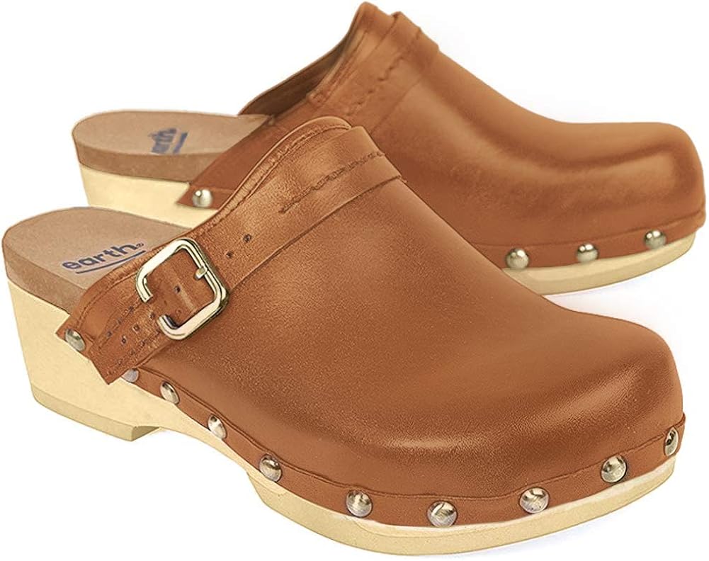 earth pine tiku clogs
