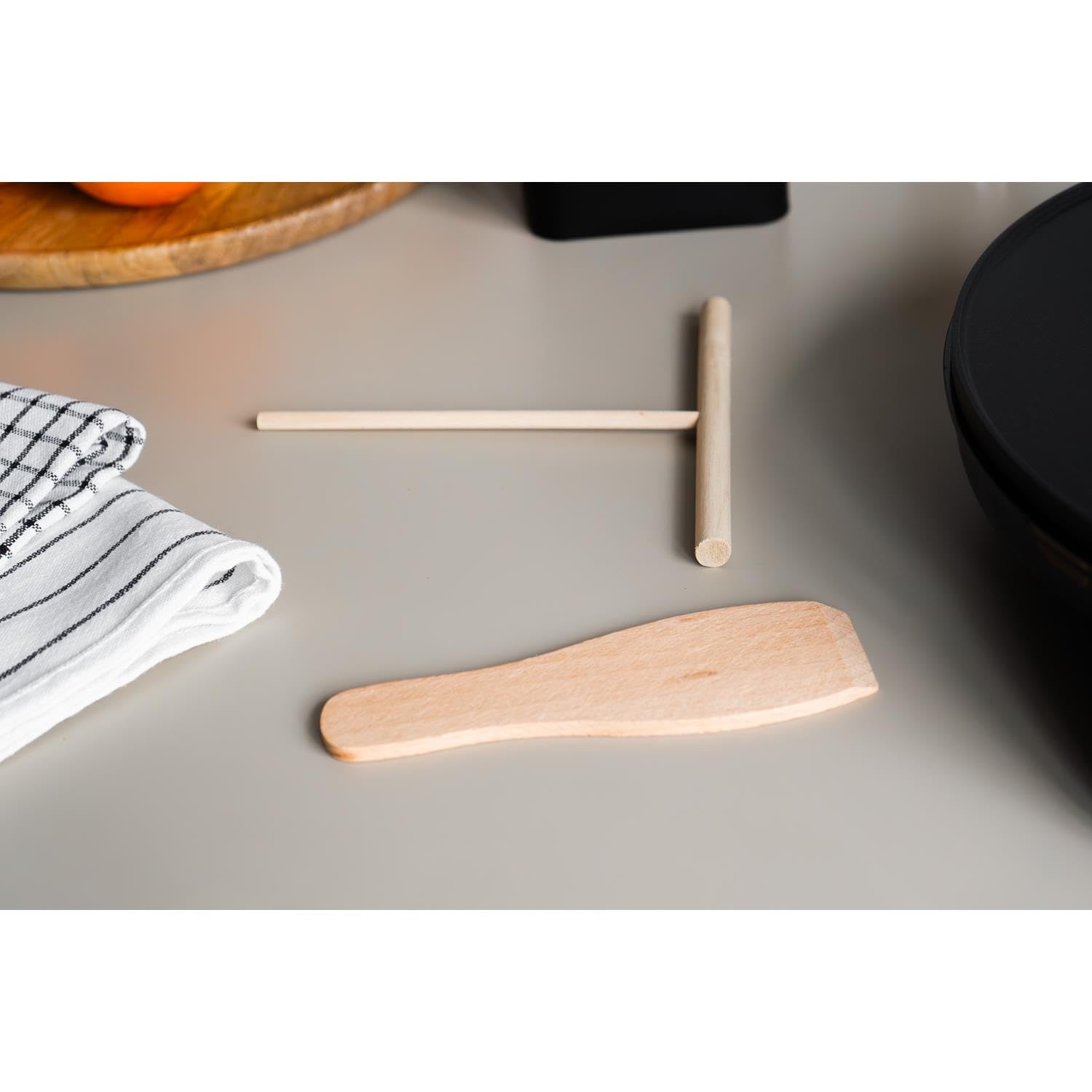 Huslog Crêpes Maker für Crepes 29 cm Crepesmaker 1200W Crepes-Eisen für süße Crepes mit Verteiler und Wender Pfannkuchenmaker herzhafte Galettes Antihaft-Platte Schwarz 4