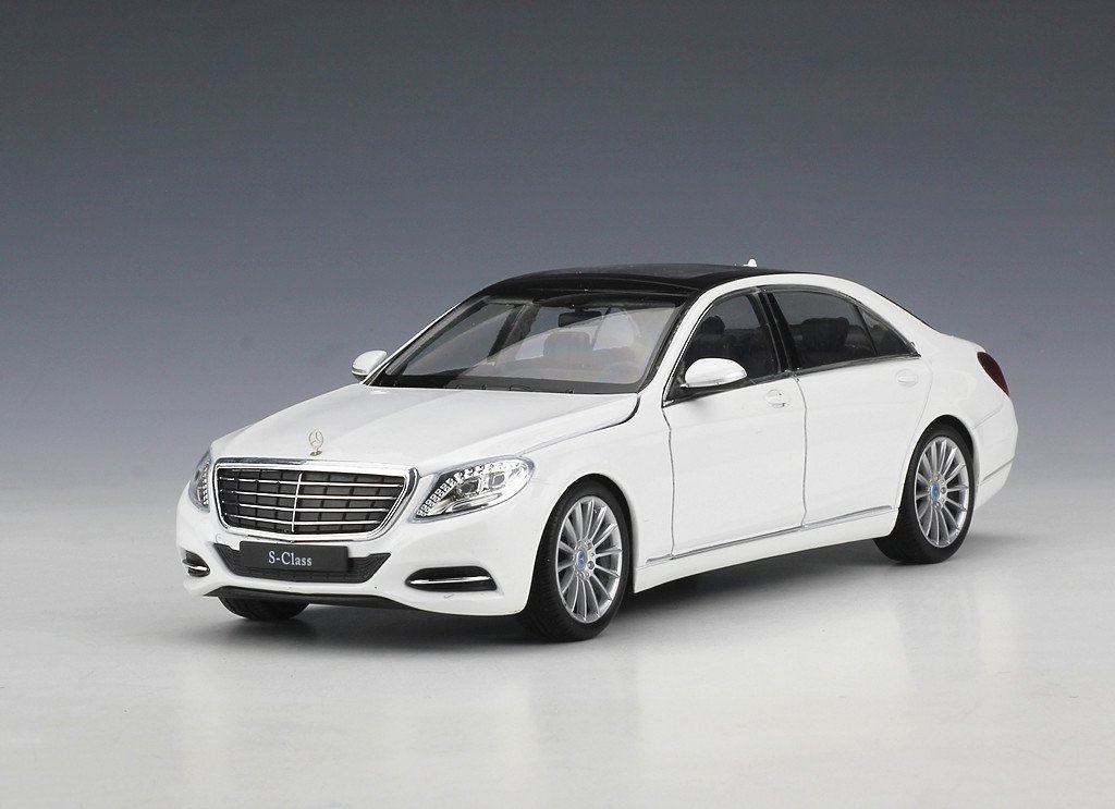 Welly 124 Mercedes Benz SClass S600 Diecast Model Car White New in