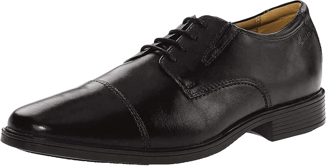 clarks amazon uk