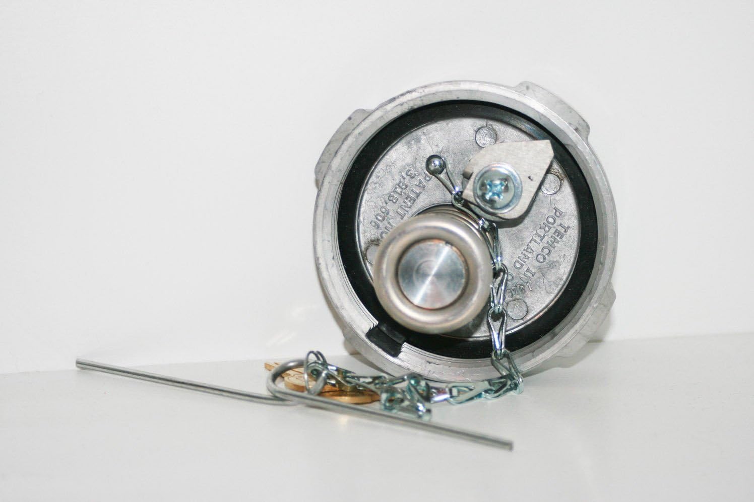Fuel Tank FTAC69 Locking Diesel Fuel Cap Volvo/Mack/International Semi Trucks