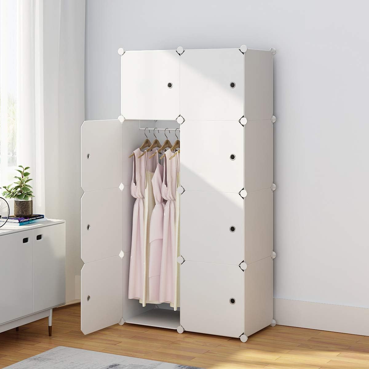 Koossy Expandable Clothes Closet Wardrobe Cupboards Armoire Storage Organizer with Giraffe Stickers, Capacious & Sturdy 8 Cube White, 74 x 47 x 147 cm