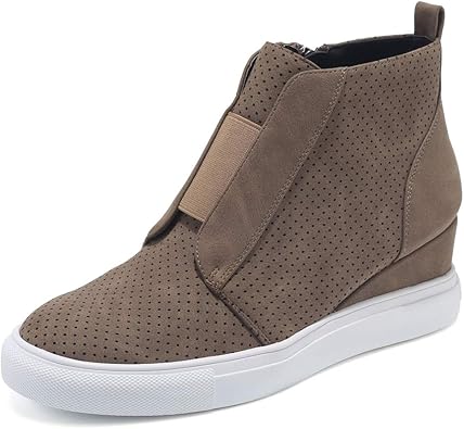 chunky puma trainers