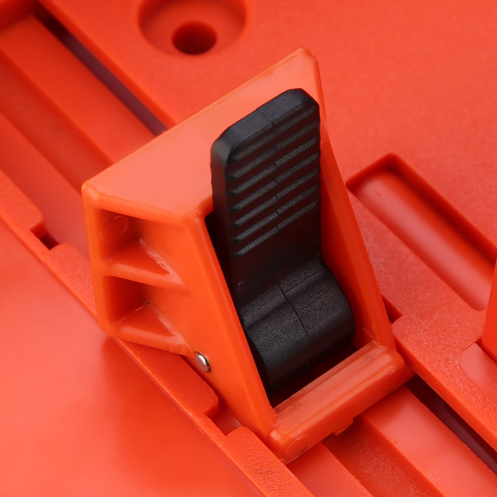 Gripping Multifunctional Diagonal Saw Box Plastic Mitre Box Pruning Saw Wood Cutting Hand Saw Hardware Tool 14inch with Clamp