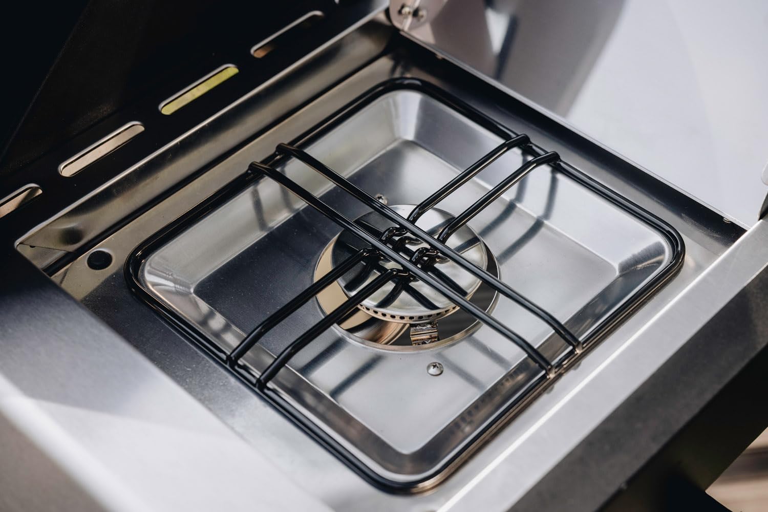 Enders® Gasgrill MONROE PRO 4 SIKR TURBO, 4-Edelstahlbrenner, Seitenkocher, Infrarot-Backburner, Sichtfenster, HEAT RANGE™, SWITCH GRID™, 800 °C TURBO ZONE™, SIMPLE CLEAN™, #8362 8