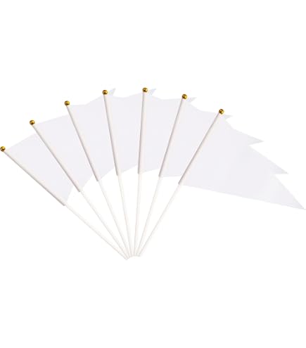 QUARKZMAN Guirnalda De Banderines Blancos 30m (50ft): 30 Piezas Triangulares Impermeables | Decora Tu Jardín, Boda O Cumpleaños Con Estilo Y Seguridad