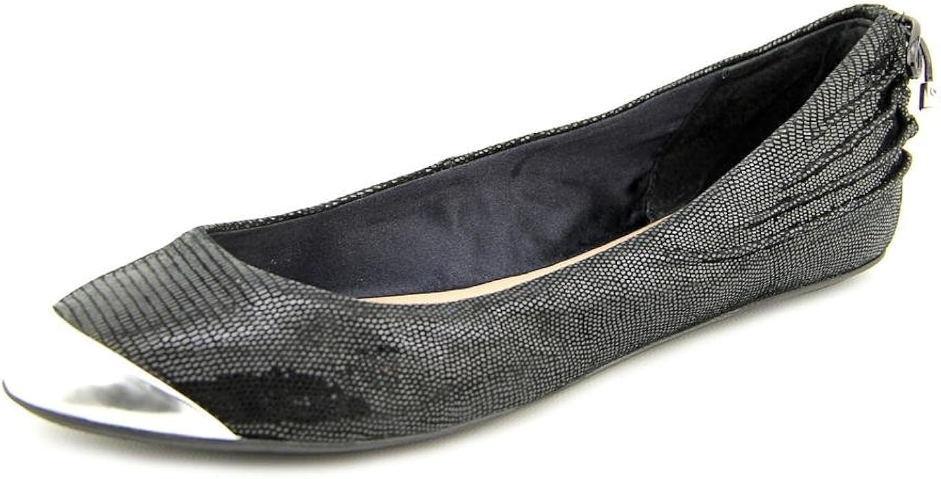 black flat shoes size 6