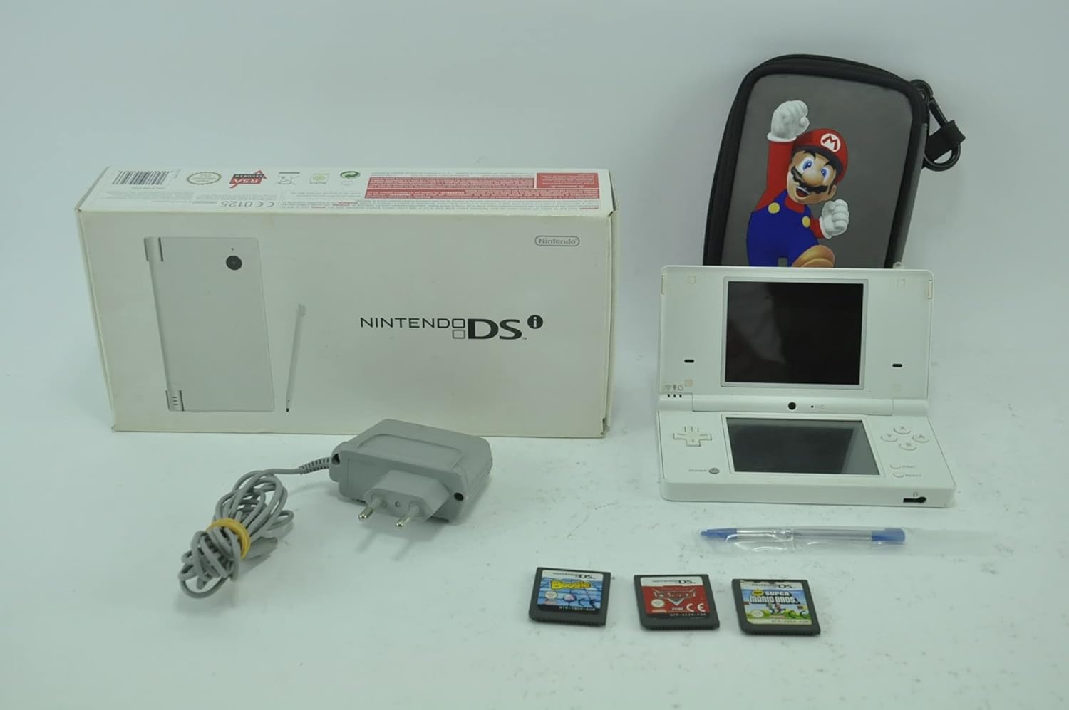 Nintendo DSi Handheld game console white Video Games