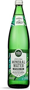 WHOLE FOODS MARKET Unflavored Italian Sparkling Mineral Water, 25.3 FZ