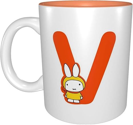 Amazon Co Jp ミッフィー イニシャル V マグカップ コーヒーカップ 陶器 330ml 電子レンジ対応 アルファベット かわいい おしゃれ 大きめ 人気 アニメ グッズ 雑貨 ホーム キッチン