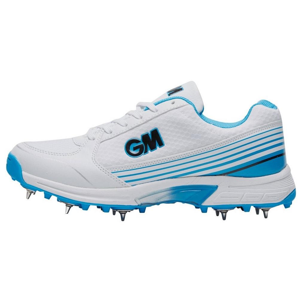 cricket shoes size 10