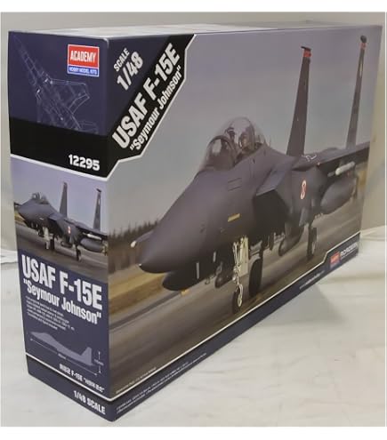 Amazon.com: Academy USAF F-15E Seymour Johnson Model Kit : Arts