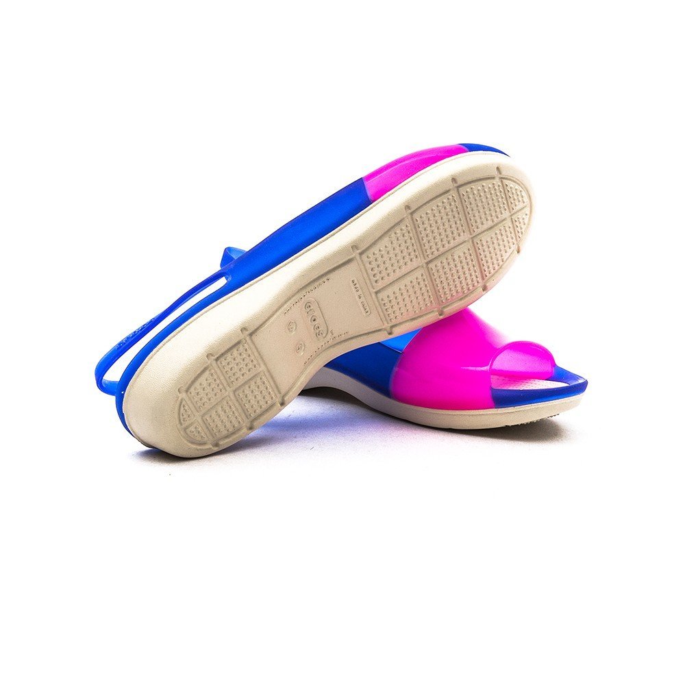 crocs women's cerulean blue stucco fashion sandals