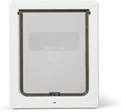 Dog Mate Lockable Medium Dog Door 215 Flap UPVC Wood White