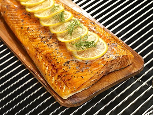 TrueFire Gourmet Premium Cedar Grilling Planks 7 x 12 inch (24-pack) – Add a delicious, smoky flavor to your grilling favorites: Salmon, Veggies, Meats, Seafood & More
