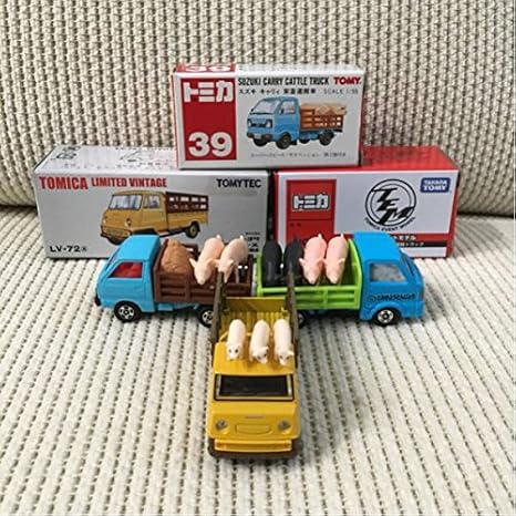 Amazon Co Jp トミカ 家畜運搬車 3台セット ミニブタ 9匹付き トミカリミテッドヴィンテージ Lv 72a トミカ博 キャリィ トヨエース ぶた運搬トラック 豚 ホビー 通販