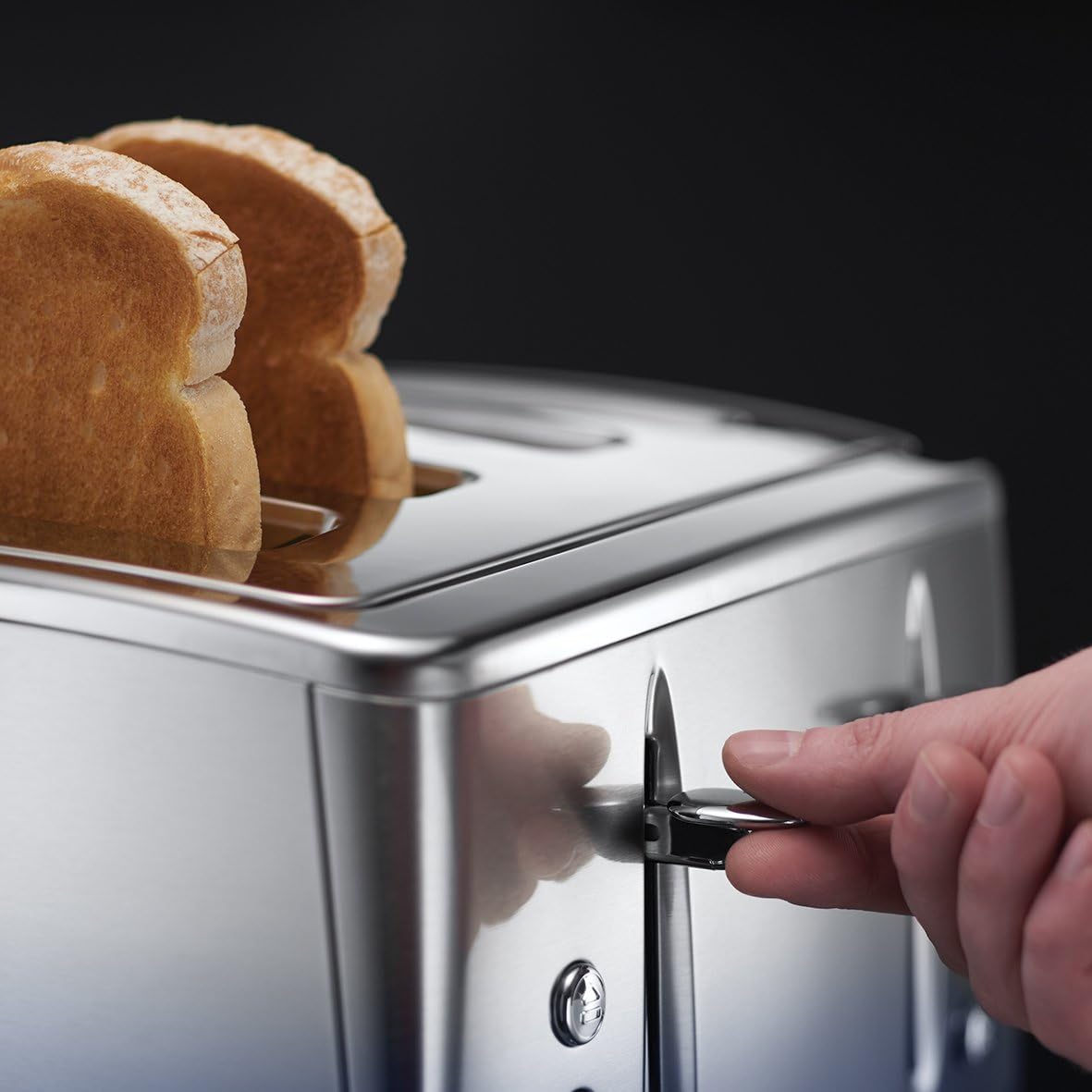 Russell Hobbs 4 Slice Eclipse Toaster with faster toasting technology (Independent slots, Lift & look, 6 Browning levels - Image 3