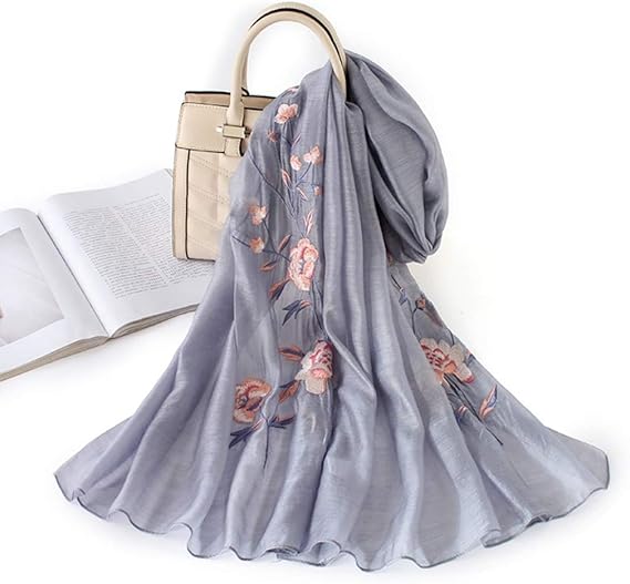 Amazon ストール 花柄 刺繍 ウール シルク 大判ストール 薄手 レディース 春 グレー 夏 春夏 秋 冬 秋冬 スカーフ ストール ショール 結婚式 花 ギフト プレゼント Uv 冷房対策 70 185cm おしゃれ 母の日 敬老の日 エレガントな花柄刺繍のストール Amazon ストール 花柄 刺繍 ウール シルク 大判ストール 薄手 レディース 春 グレー 夏 春夏 秋 冬 秋冬 スカーフ ストール ショール 結婚式 花 ギフト プレゼント Uv 冷房対策 70 185cm おしゃれ 母の日 敬老の日 エレガントな花柄刺繍のストール