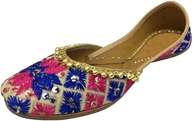 ethnic shoes for ladies
