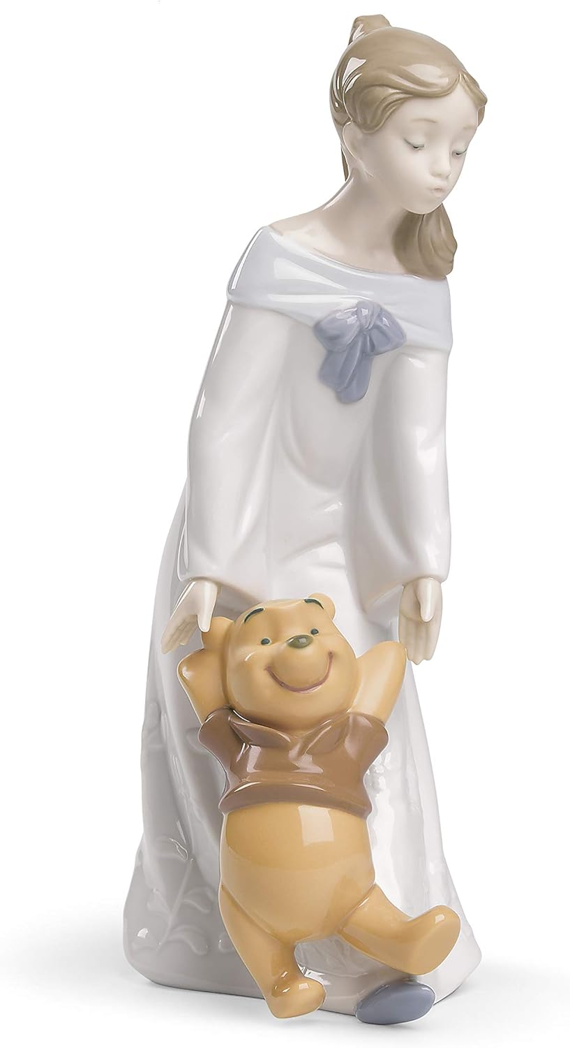 Nao 2001593 Fun with Winnie The Pooh Womens Handmade Porcelain Figure
