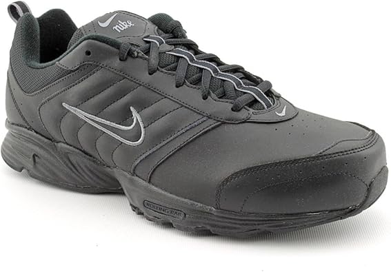 all black non slip nikes