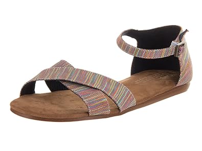 heel covered flat sandals