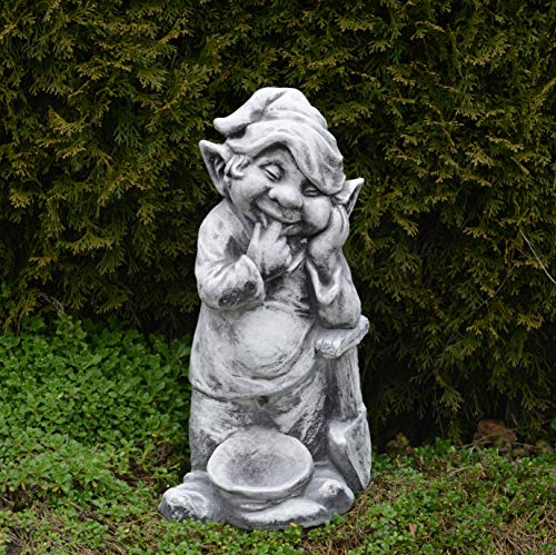 gartendekoparadies.de Gnom Macht den Garten schön, Steinfigur Wichtel, H. 46 cm, 15 kg, Grau, frostsicher aus Steinguss für Außenbereich – Bild 4