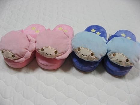 Amazon Co Jp キキララ 2足組 スリッパ ルームシューズ 大人用 内寸約25cm 柔らか なりきりスリッパ サンリオ ホーム キッチン