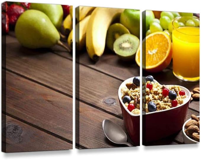 Comida sana: cuenco en forma de corazón con estampado de yogur y muesli