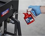 Sealey TP05 Flexible Spout Metal Oil Can 500ml view 2