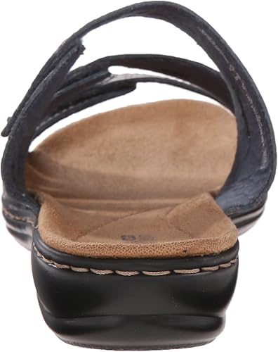 clarks leisa broach sandals