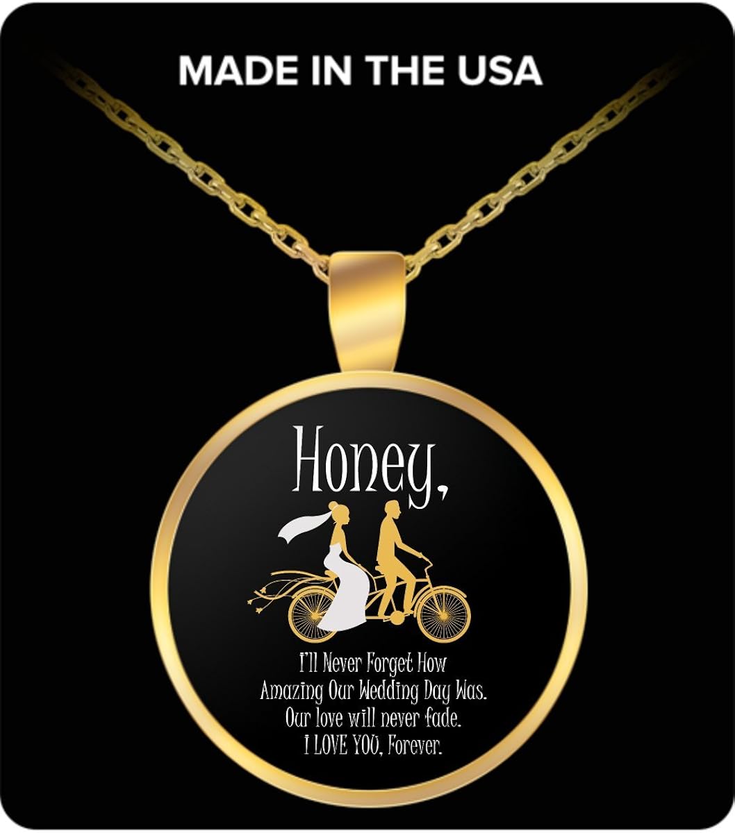 best gift for wife on wedding day