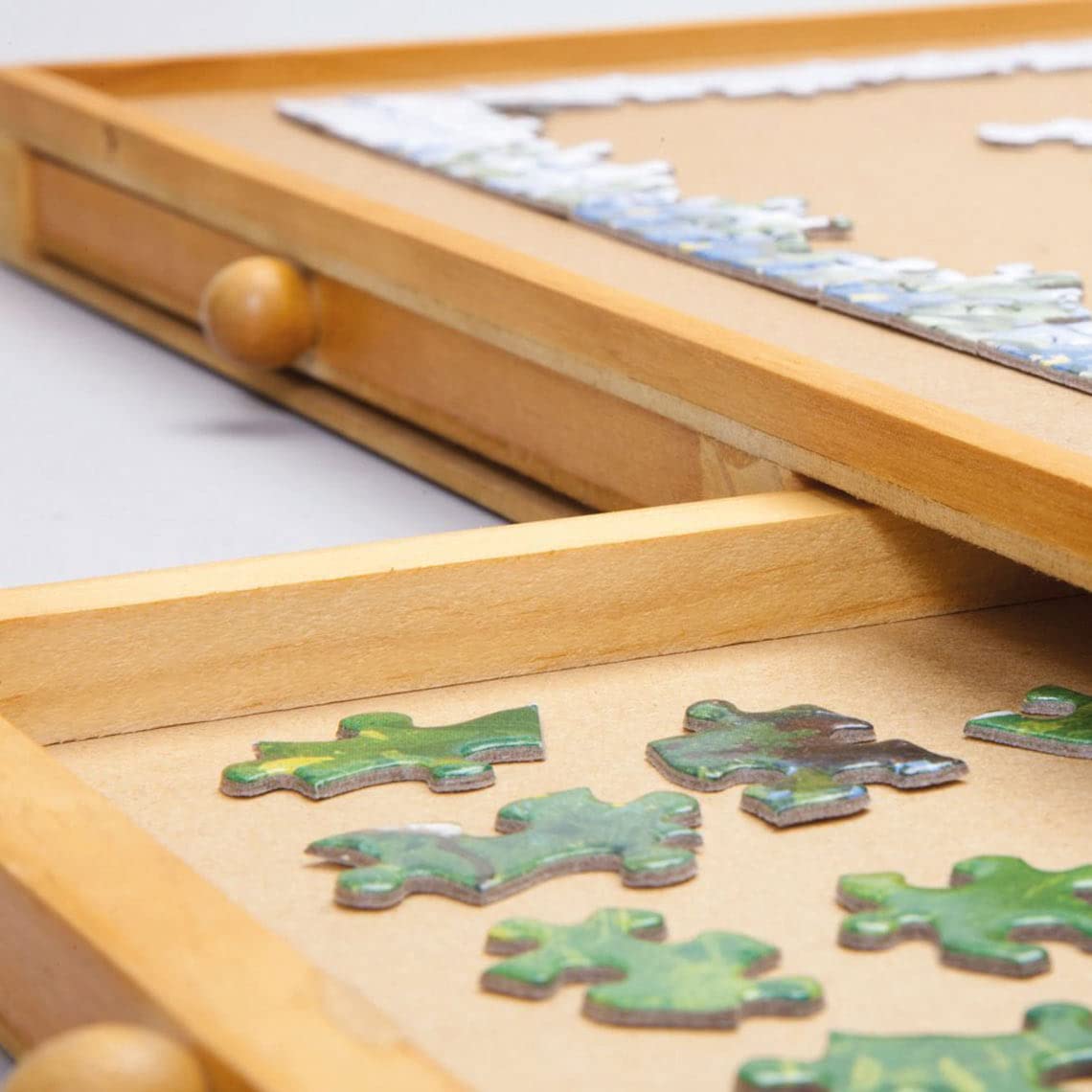 Puzzletisch bis zu 500 Teile - mit 4 ausziehbaren Schubladen - tragbares Puzzle Brett aus Holz - einfach verstaubau - Erwachsene & Kinder 3