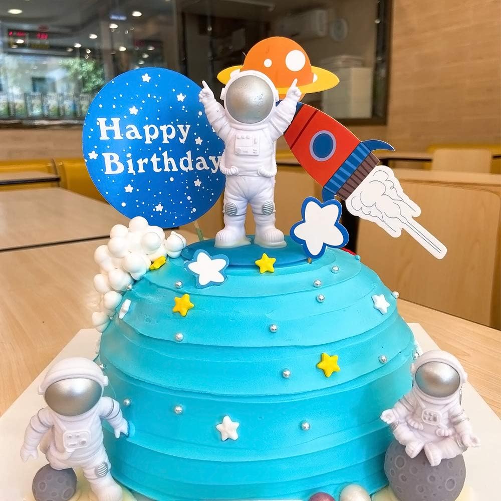 Balles Et Decoration De Gateau Happy Birthdany Fusee Nuages Etoiles Toppers Lot De 11 Figurines Dastronaute Figurines Pour Gateaux Cuisine Et Maison Anneweidinger Com