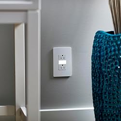 Legrand radiant RWP26WCC10 Screwless Wall Plates, 1