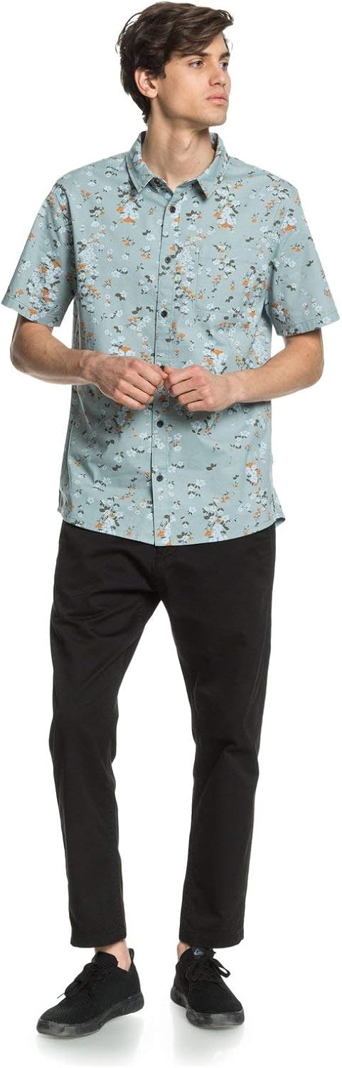 Quiksilver Men's Tripping Daisy Short Sleeve Woven: Clothing
