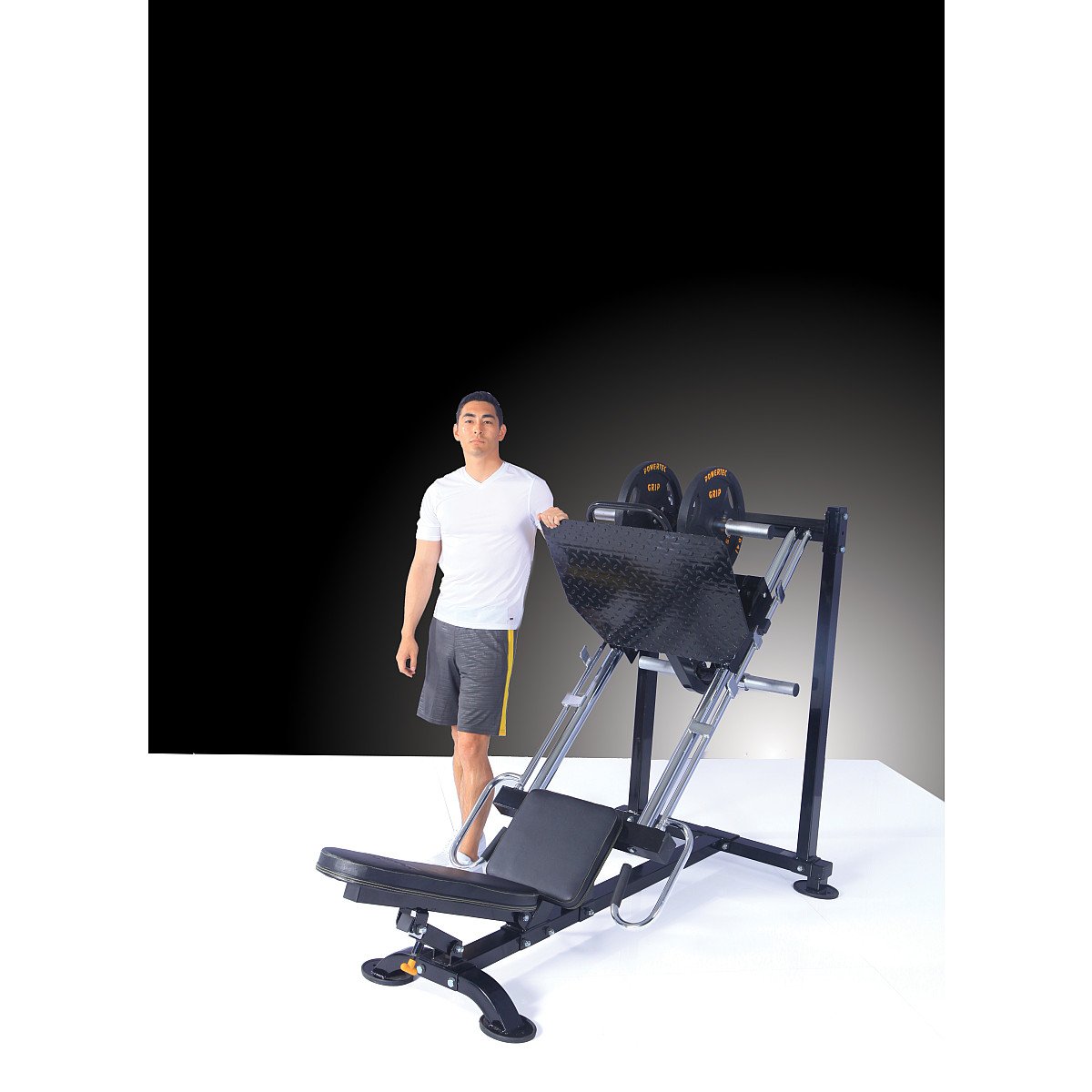 Top 5 The Best Leg Press Machine For Your Muscle Building In 2020