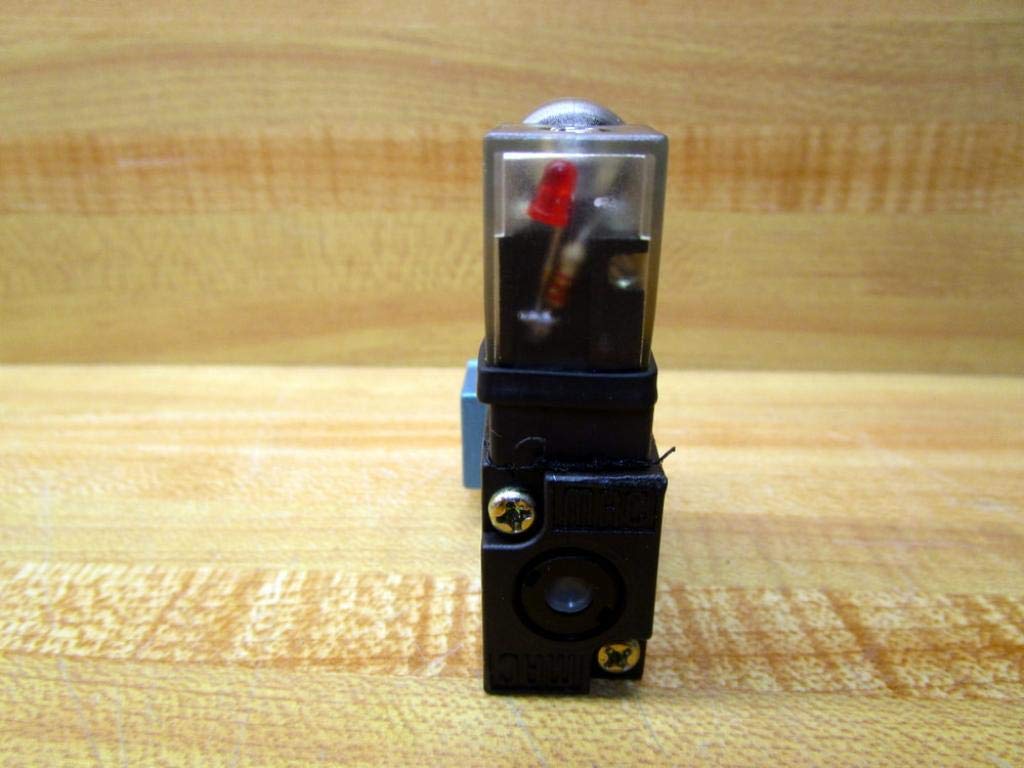 Hydraulics Pneumatics Plumbing 5 4w Mac Valves Inc 35a a Ddaj 1kd 1 8in Npt Ports 24vdc Solenoid Valve Vac To 1psi Square Connector With Light Valves
