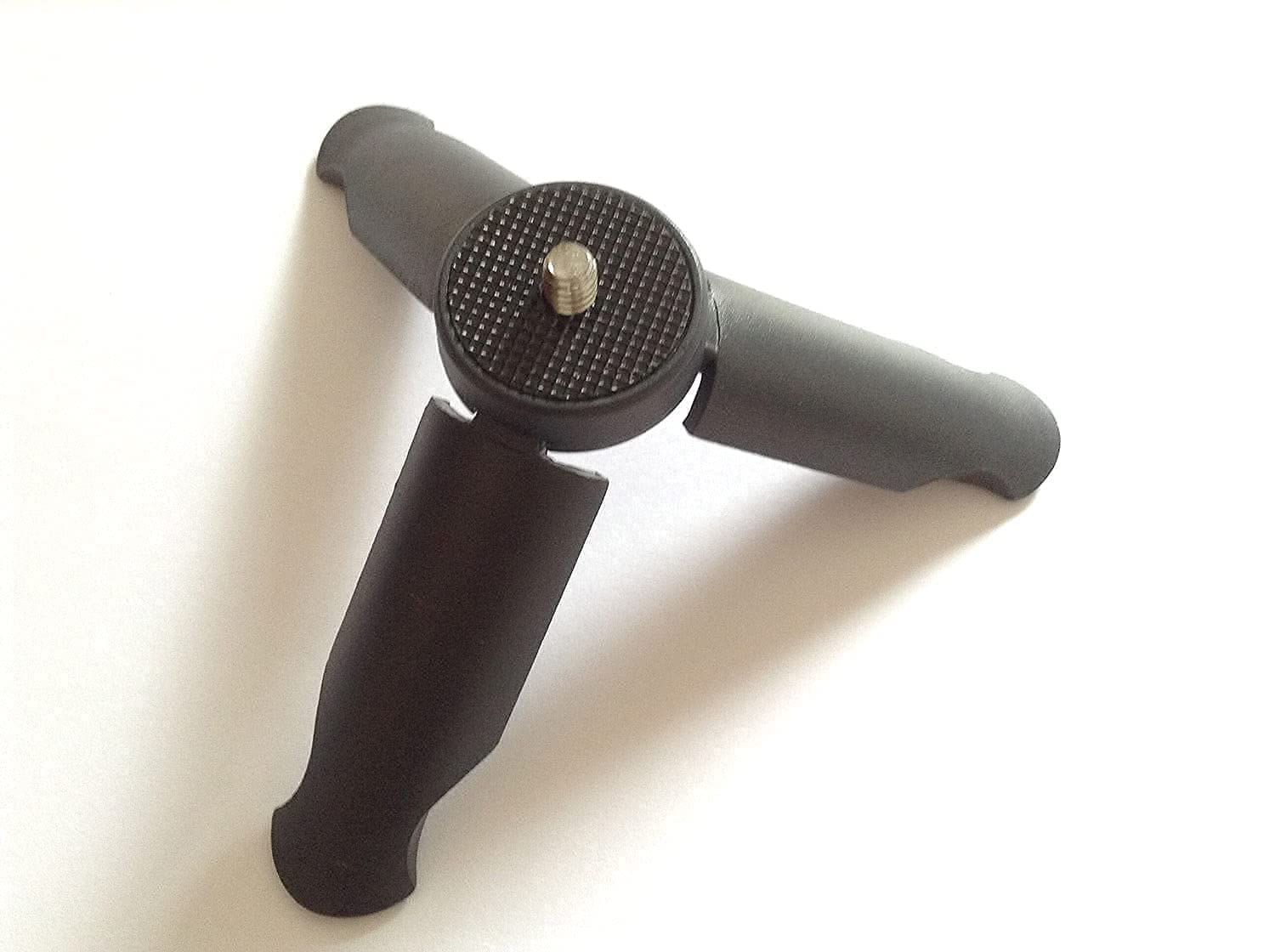 New Plastic 7.5cm Camera Tabletop Stand Compact Tripod Led Light-ing Desktop Mini Micro Single Action 1/4 Connect Screw Stand Holder Photograph Shoot Film Parts Accessories