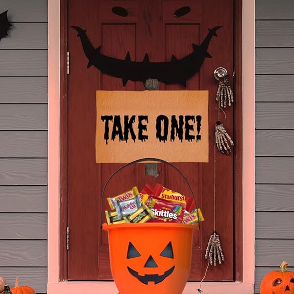 MARS SKITTLES, TWIX, STARBURST, MILKY WAY & 3 MUSKETEERS HALLOWEEN CANDY VARIETY PACK, 180 CT BULK BAG