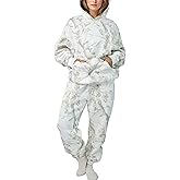 TERIVEEK Camo Sweatsuits for Women 2 Piece Outfits Maple Leaf Print Hoodie Sweat Sets Pants Camouflage Tracksuits Lounge sets