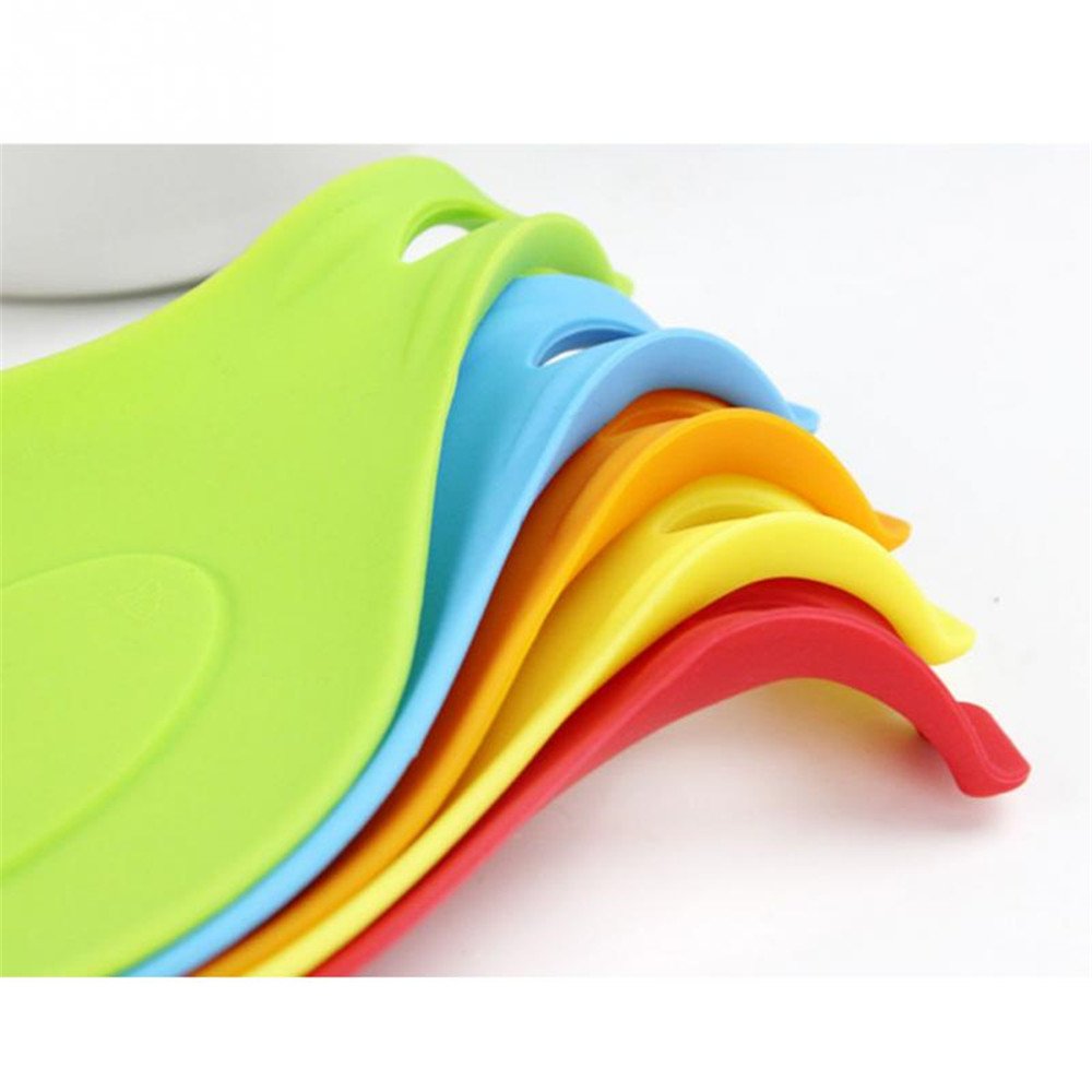 OUZIFISH Kitchen Heat Resistant Insulation Mat Silicone Spoon Rest 5 pcs/set Colorful