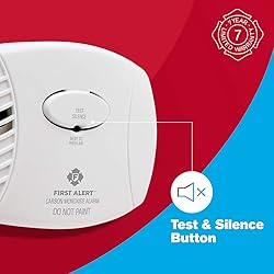 First Alert Carbon Monoxide Detector, Plug-In Alarm