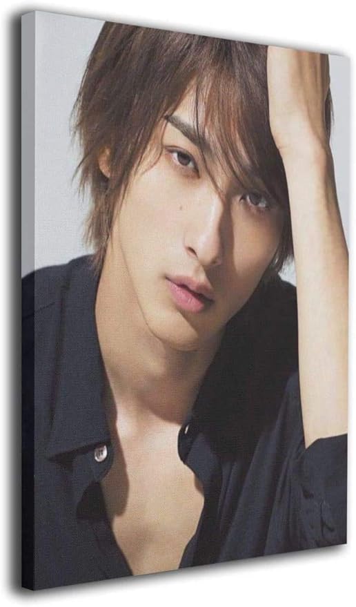 Amazon アートパネル 横浜流星 ポスター 壁掛け 40cm X 50cm 壁絵壁キャンバスモダン 絵画 画布 飾り おしゃれ 風景 玄関 寝室 贈り物 フレーム装飾画 ウォールステッカー オンライン通販