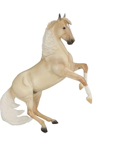 Amazon.com: Breyer Horses Traditional Series | Atlanta | Champion
