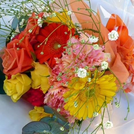 Amazon 156 お祝い 誕生日 ギフト 花束 お手軽ミニ花束 ビタミンカラーミックス 花束 オンライン通販