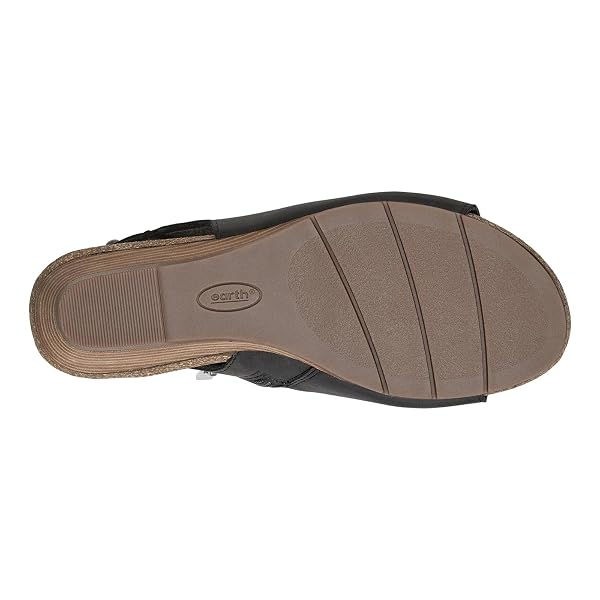 EARTH® WOMEN’S HANA3 WEDGE SANDAL, BLACK 001, 10 M