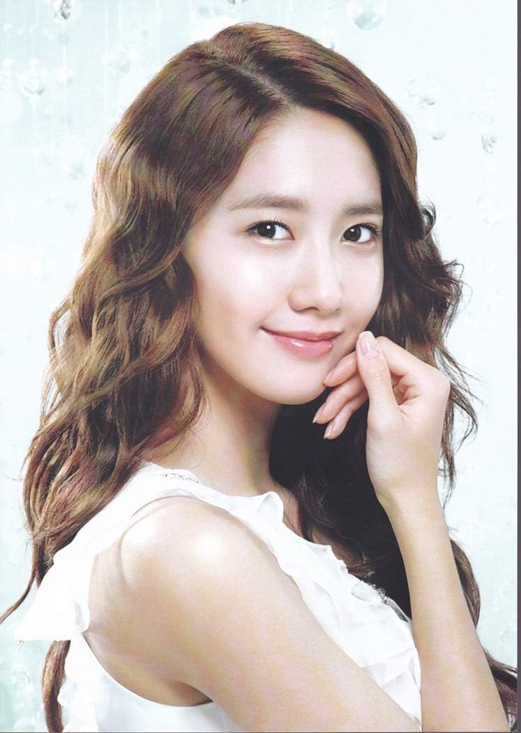 Amazon New ユナ 少女時代ソニョシデ 写真付a4ポスター10枚韓国 おもちゃ ホビー